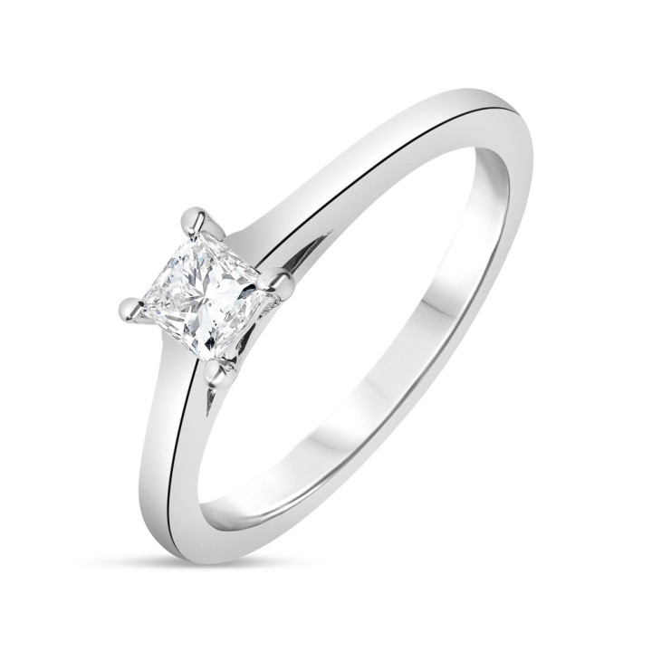 Zoe - Solitaire or blanc et diamant 0.50ct