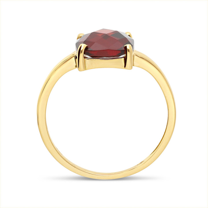 Iris - Bague or jaune et grenat 1.80ct