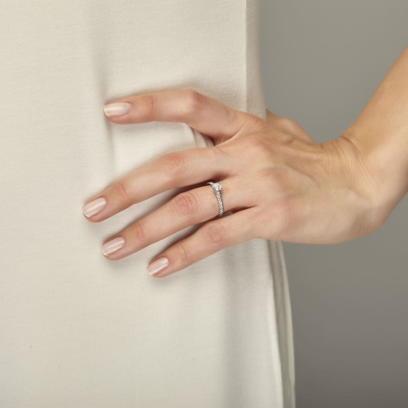 Lila - Solitaire épaulé